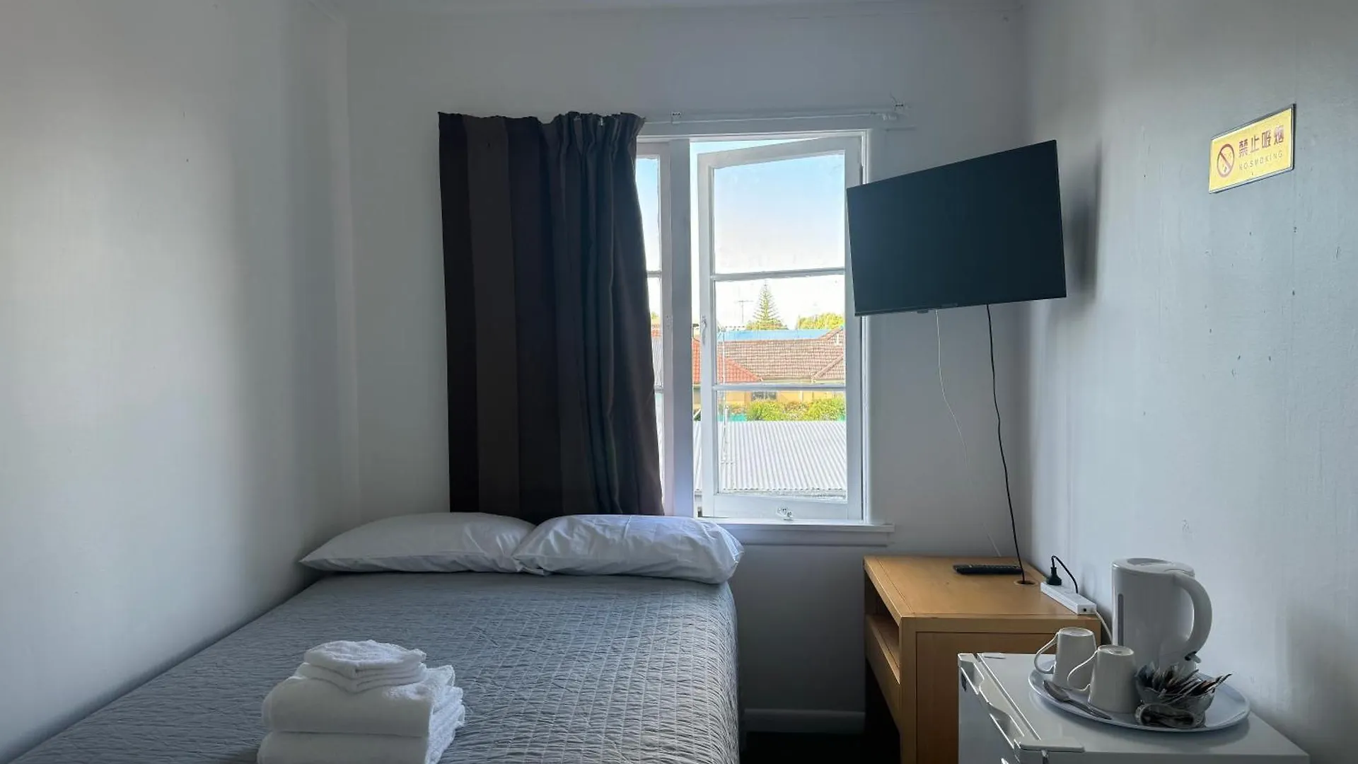 Rainbow Motel Tauranga 3*,